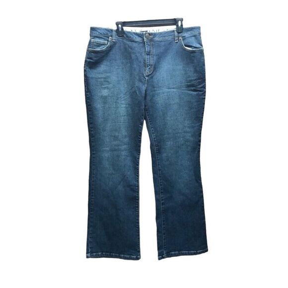 Lands' End Size 18 Original Fit Modern Waist Boot Let Jeans - Picture 1 of 5
